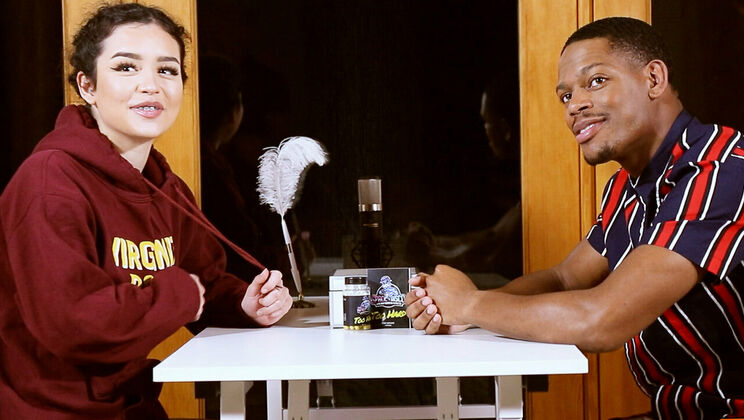 [HotGuysFuck] - Part 1: Leah Rodriguez and Russel West Get Personal - Leah Rodriguez - Russel West