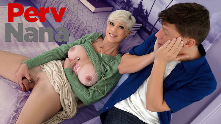 [PervNana] - Mature Blonde Shows Off Oral Skills on Rion King - Rion King - Foxxxy Darlin