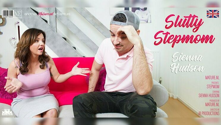[Mature.nl] - Tattooed Stepmom Sienna Hudson Gets Banged - Ricky Stone - Sienna Hudson (EU)