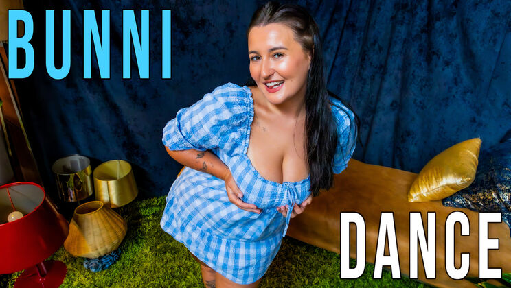 [GirlsOutWest] - Bunni's Big Boobs Bounce - Bunni