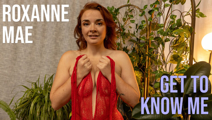 [GirlsOutWest] - Shaved Redhead Roxanne Mae Fingers Herself - Roxanne Mae