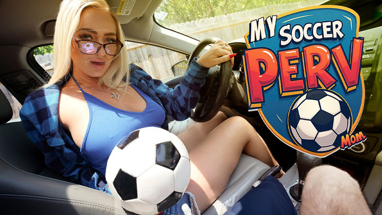 [PervMom] - Big Ass Blonde Stepmom Handles His Party - Conor Coxxx - Elana Bunnz