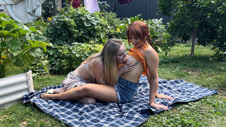[Ersties] - Charlie F. and Nova H. Engage in Steamy Fingering and Masturbation - Charlie F. (Ersties) - Nova H. (Ersties)