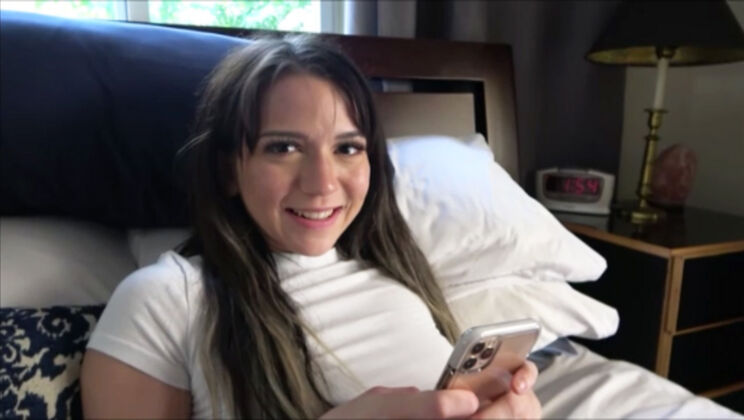 [FamilyTherapy] - Big Ass Brunette Teen Riley Jean in Taboo POV Sex