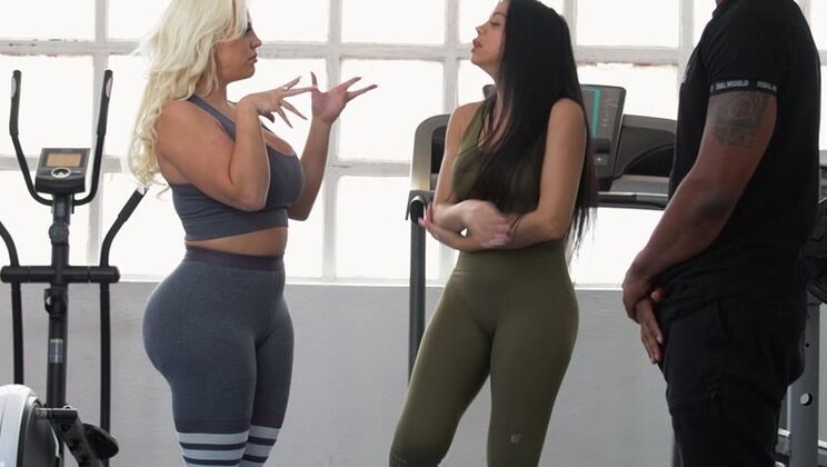 [PornWorld] - Julia De Lucia's Voluptuous Body Takes Multiple Loads - Blondie Fesser - Julia De Lucia - Jesus Reyes