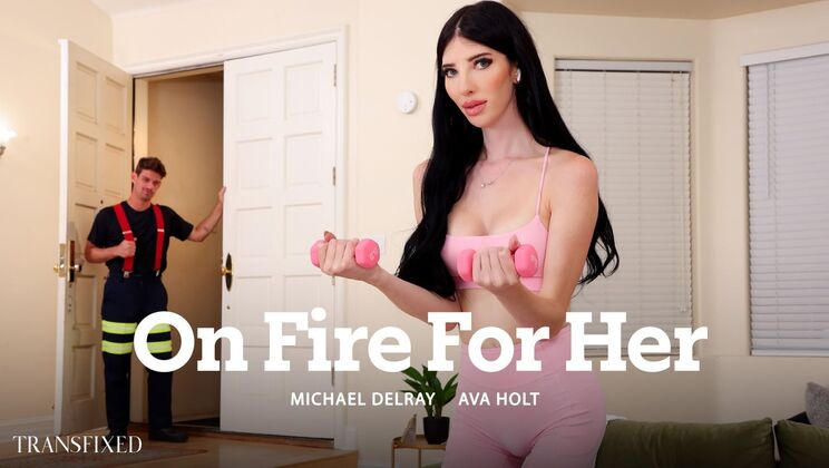 [Transfixed] - Fitness Model Shemale Sucks - Michael DelRay - Ava Holt
