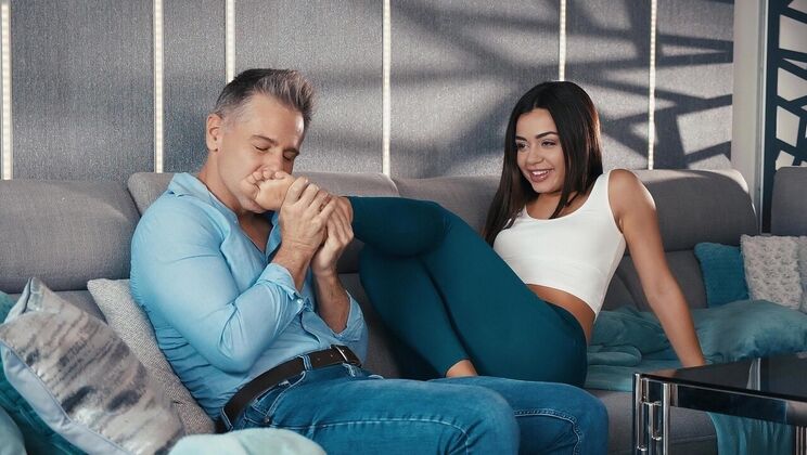 [Brazzers] - Good Day's Dirty Work - Totti - Martina Smeraldi